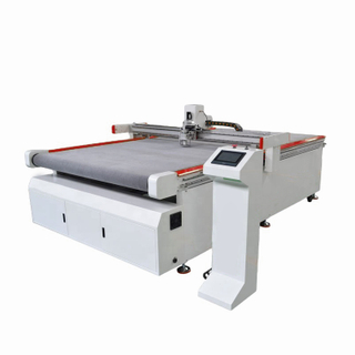 Nueva llegada mejor precio Cnc máquina de corte de cuchilla oscilante para caucho