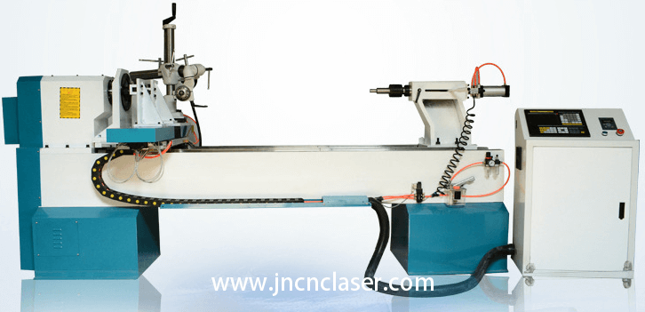 Torno CNC para torneado de madera con husillo de China